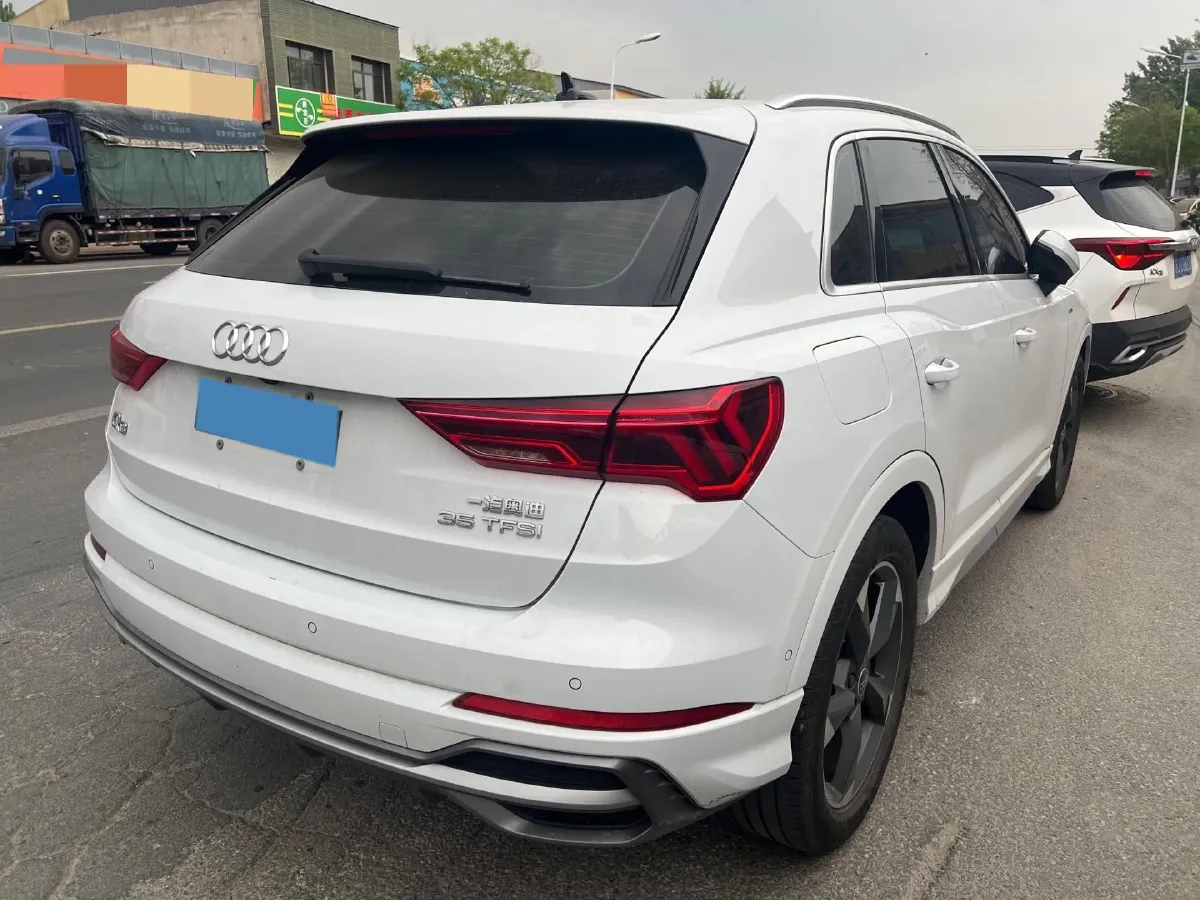 2023 Audi Q3 1.4T 150HP L4 7DCT,autocango,china used car exporter,china ev exporter,chinese used car exporter,chinese used ev exporter