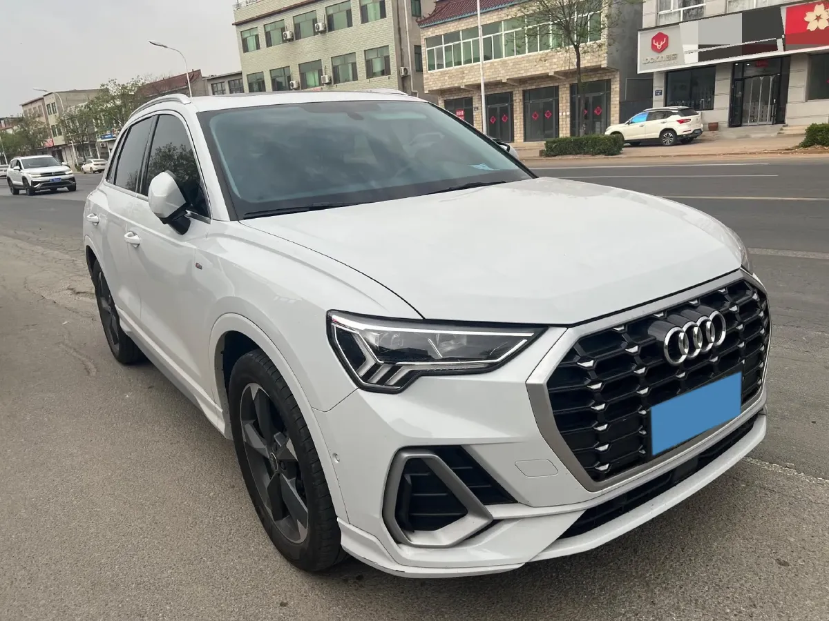 2023 Audi Q3 1.4T 150HP L4 7DCT,autocango,china used car exporter,china ev exporter,chinese used car exporter,chinese used ev exporter