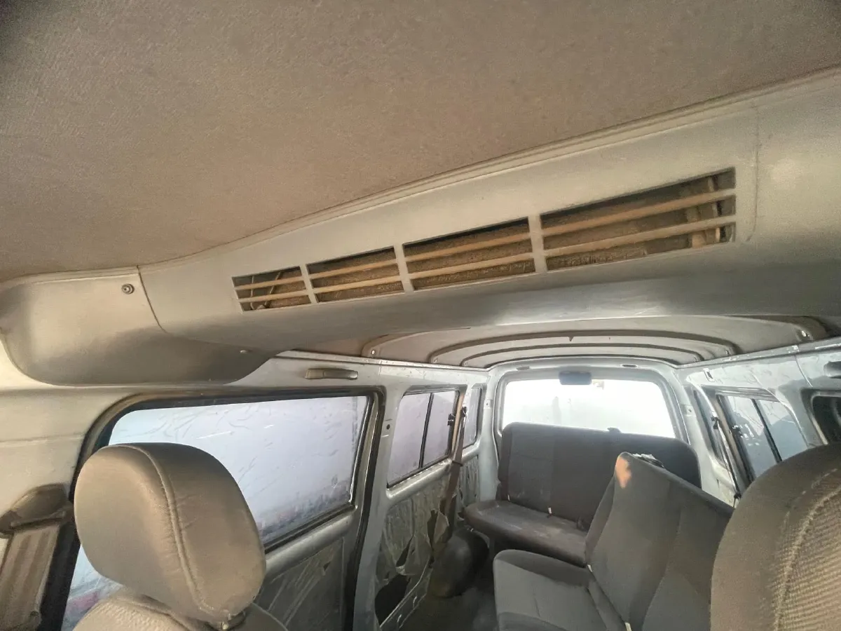 2021 WuLing RongGuang 1.5L 99HP L4 5MT,autocango,china used car exporter,china ev exporter,chinese used car exporter,chinese used ev exporter