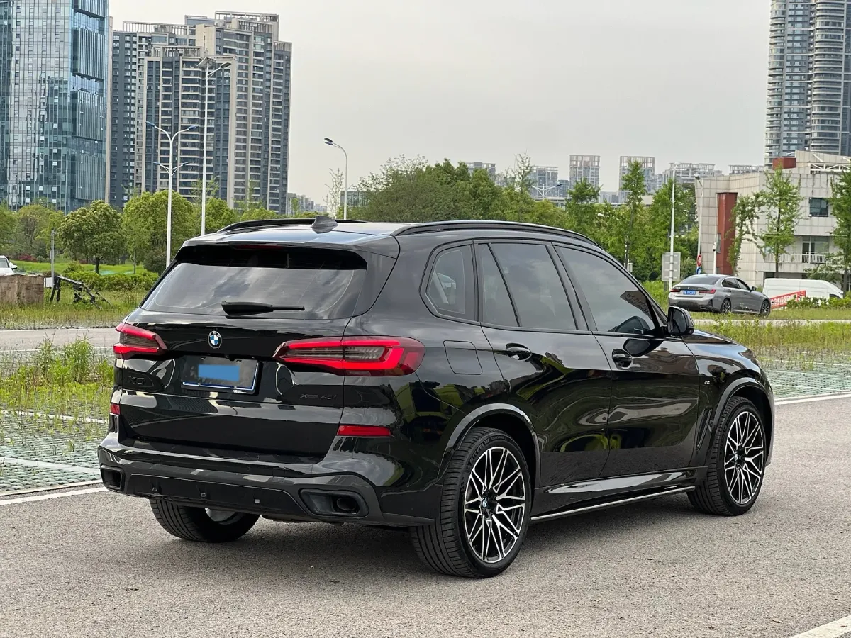 2022 BMW X5 3.0T 340HP L6 8AT,autocango,china used car exporter,china ev exporter,chinese used car exporter,chinese used ev exporter