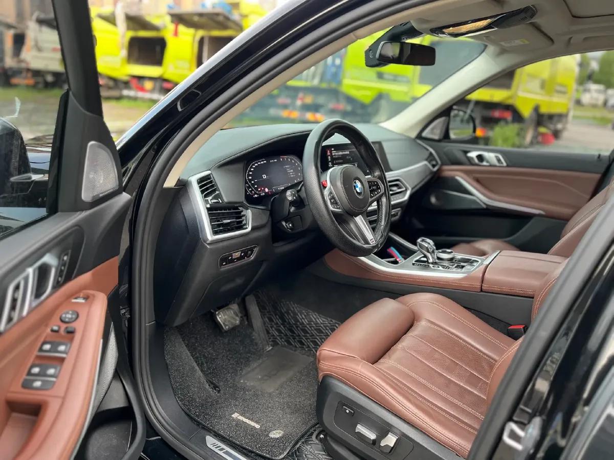 2022 BMW X5 3.0T 340HP L6 8AT,autocango,china used car exporter,china ev exporter,chinese used car exporter,chinese used ev exporter