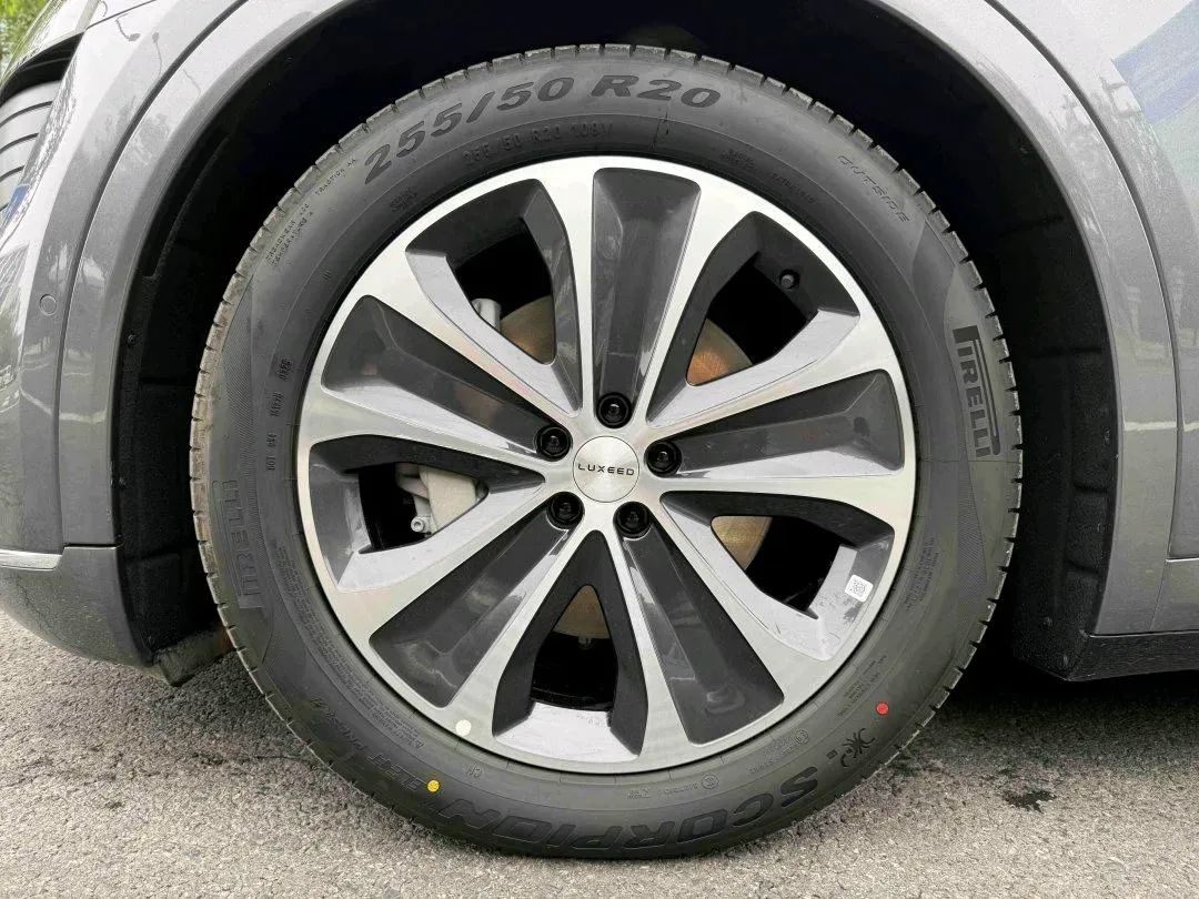 2025 Luxeed R7 REEV 156HP REEV 37KWH,autocango,china used car exporter,china ev exporter,chinese used car exporter,chinese used ev exporter