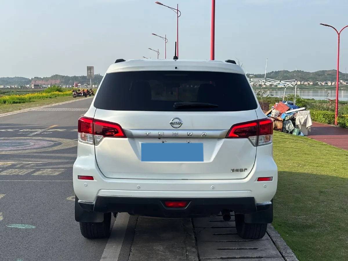 2020 Nissan Terra 2.5L 193HP L4 7AT,autocango,china used car exporter,china ev exporter,chinese used car exporter,chinese used ev exporter