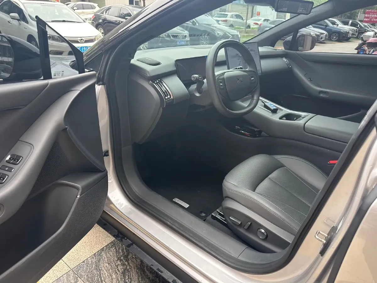 2024 Xpeng P7+ BEV 60.7KWH,autocango,china used car exporter,china ev exporter,chinese used car exporter,chinese used ev exporter