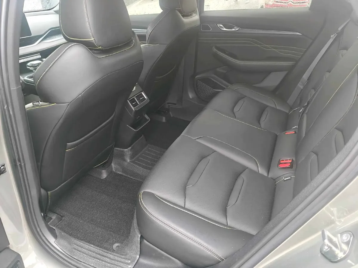 2023 Geely Preface 1.5T 181HP L4 7DCT,autocango,china used car exporter,china ev exporter,chinese used car exporter,chinese used ev exporter