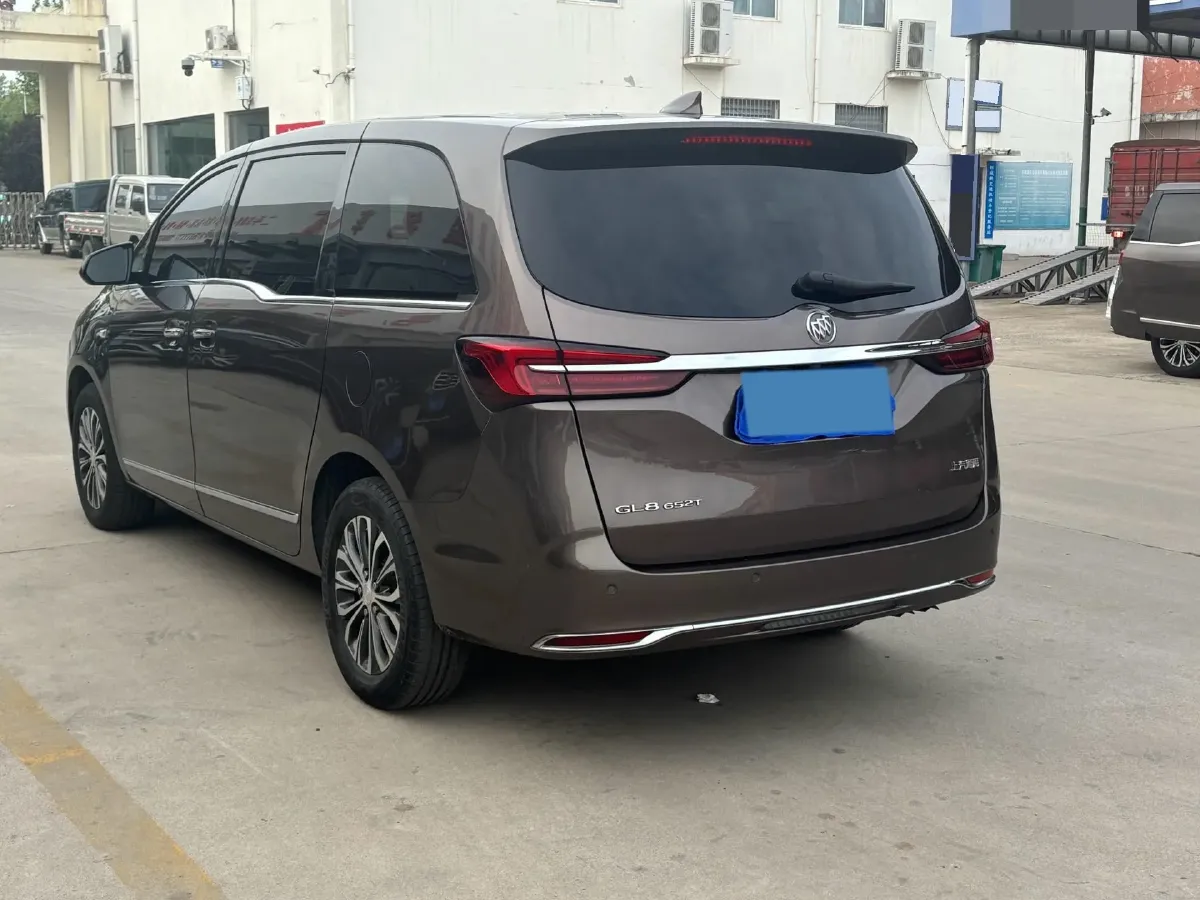 2021 Buick GL8 2.0T 237HP L4 9AT,autocango,china used car exporter,china ev exporter,chinese used car exporter,chinese used ev exporter