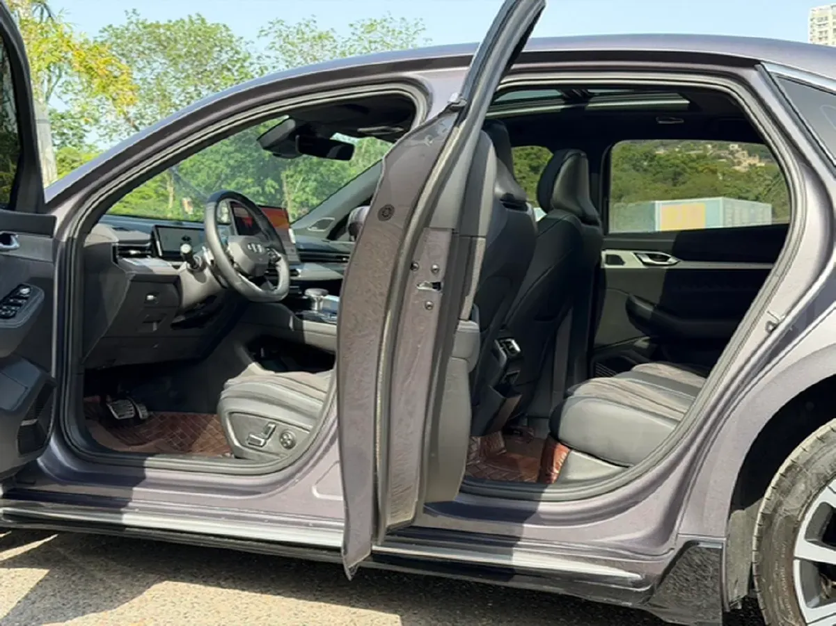 2025 Geely Preface 2.0T 238HP L4 8AT,autocango,china used car exporter,china ev exporter,chinese used car exporter,chinese used ev exporter