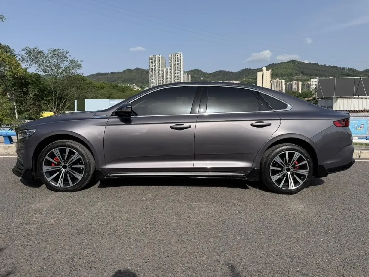 2025 Geely Preface 2.0T 238HP L4 8AT,autocango,china used car exporter,china ev exporter,chinese used car exporter,chinese used ev exporter