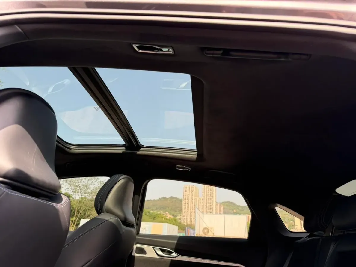 2025 Geely Preface 2.0T 238HP L4 8AT,autocango,china used car exporter,china ev exporter,chinese used car exporter,chinese used ev exporter