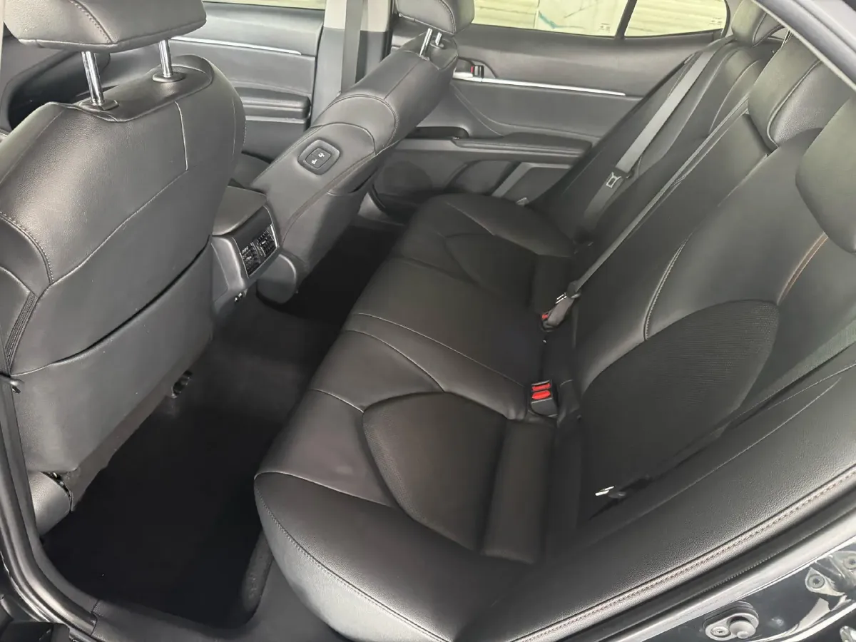 2021 Toyota Camry 2.0L 178HP L4 CVT,autocango,china used car exporter,china ev exporter,chinese used car exporter,chinese used ev exporter