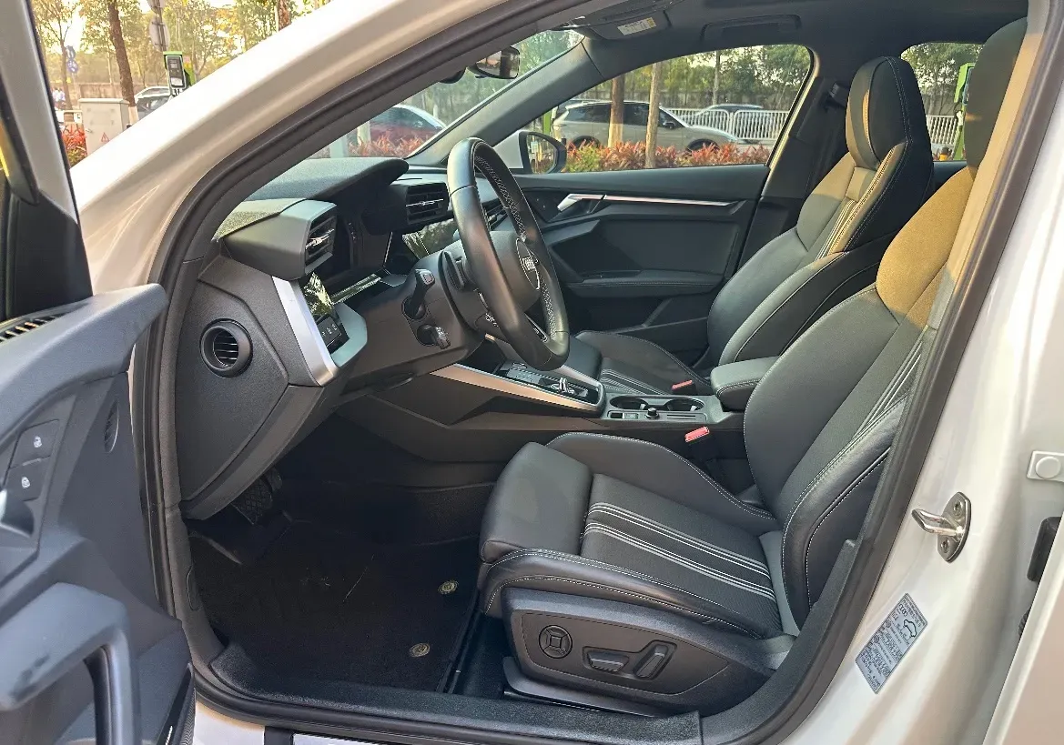 2022 Audi A3 1.4T 150HP L4 7DCT,autocango,china used car exporter,china ev exporter,chinese used car exporter,chinese used ev exporter