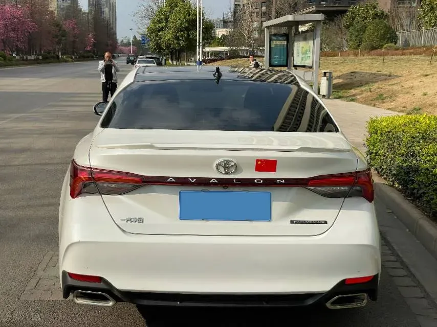 2019 Toyota Avalon 2.5L 209HP L4 8AT,autocango,china used car exporter,china ev exporter,chinese used car exporter,chinese used ev exporter
