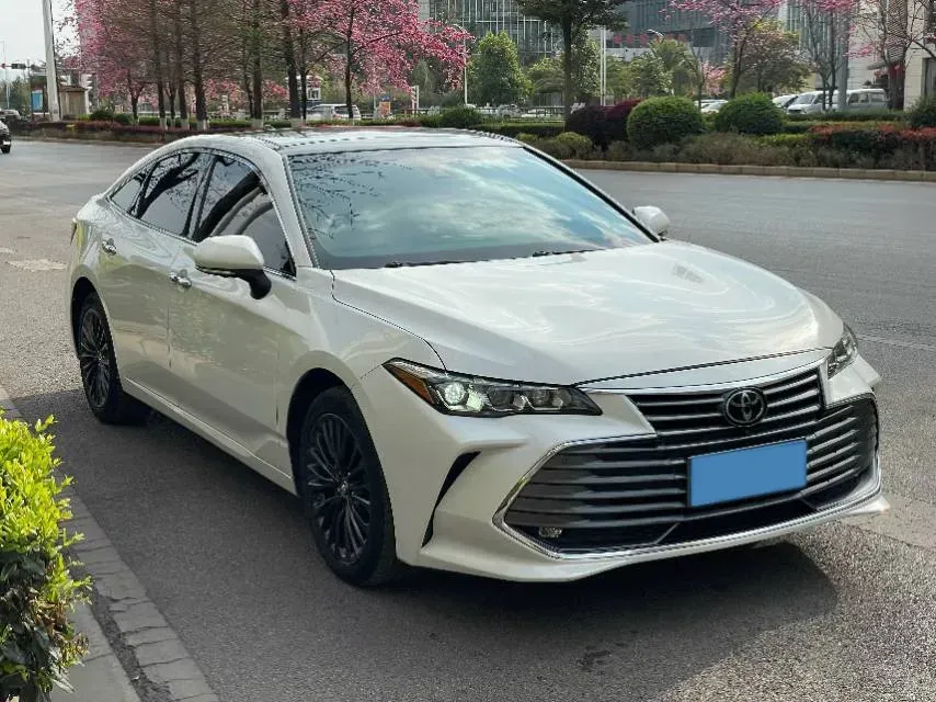 2019 Toyota Avalon 2.5L 209HP L4 8AT,autocango,china used car exporter,china ev exporter,chinese used car exporter,chinese used ev exporter