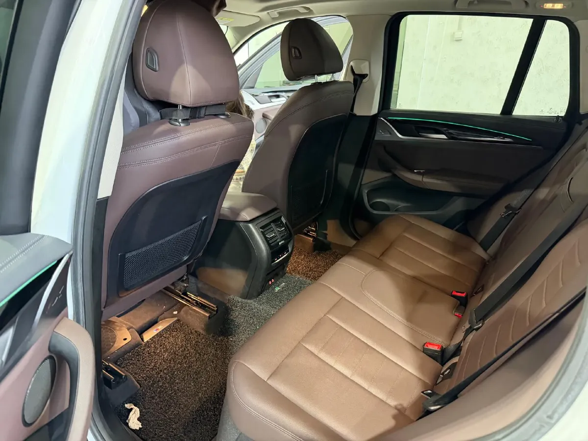 2021 BMW X3 2.0T 184HP L4 8AT,autocango,china used car exporter,china ev exporter,chinese used car exporter,chinese used ev exporter