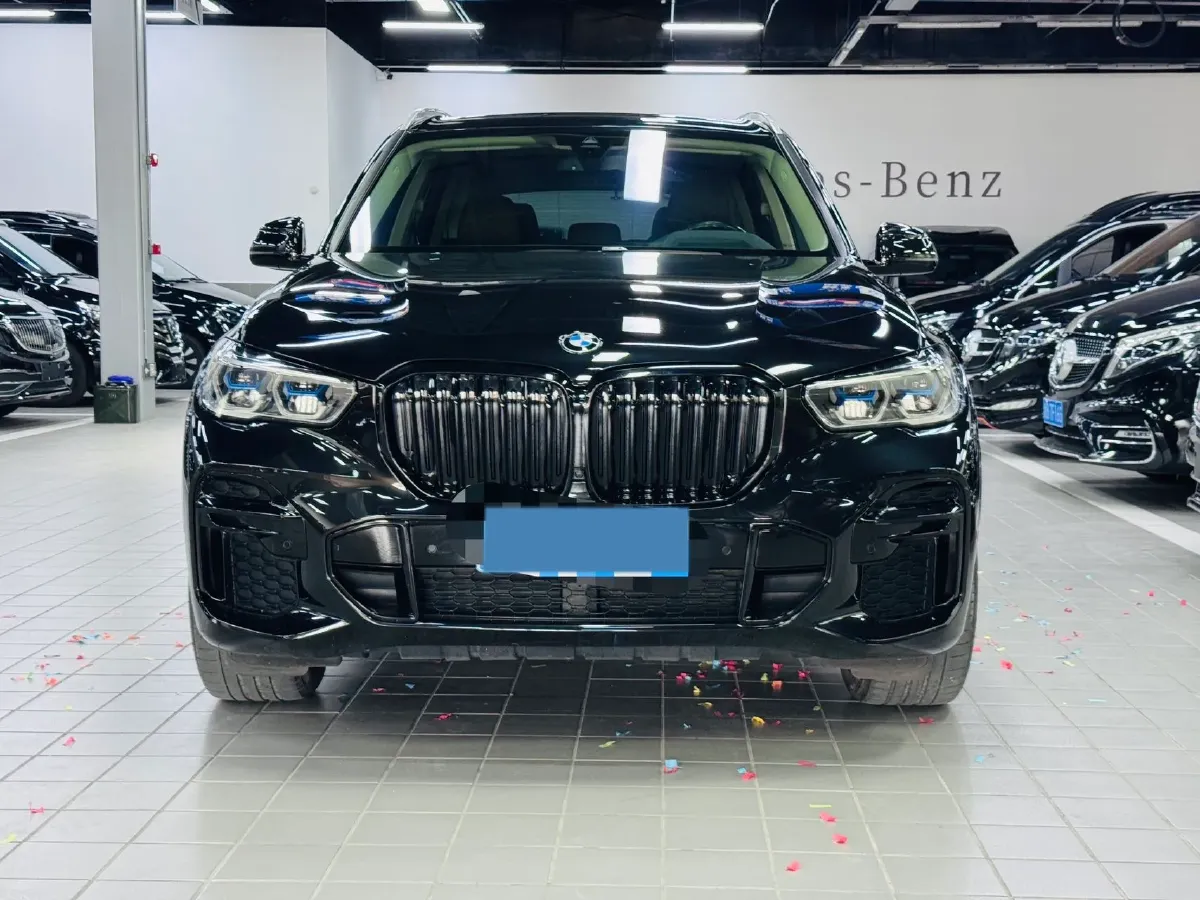 2022 BMW X5 2.0T 245HP L4 8AT,autocango,china used car exporter,china ev exporter,chinese used car exporter,chinese used ev exporter