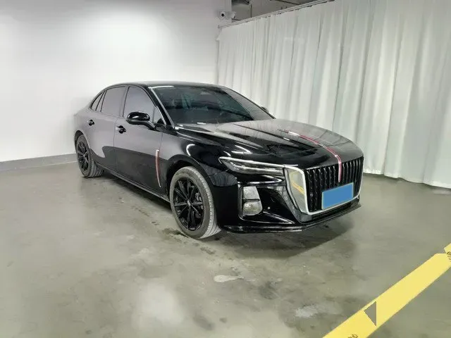 2025 HongQi H5 2.0T 224HP L4 8AT,autocango,china used car exporter,china ev exporter,chinese used car exporter,chinese used ev exporter
