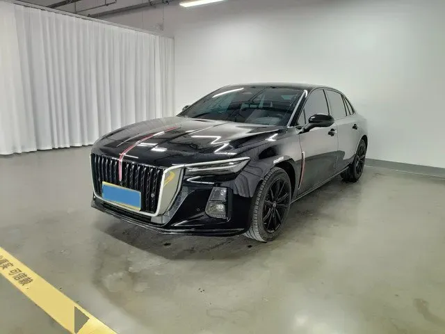 2025 HongQi H5 2.0T 224HP L4 8AT,autocango,china used car exporter,china ev exporter,chinese used car exporter,chinese used ev exporter