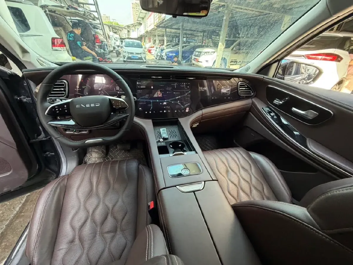 2023 Exceed VX 2.0T 261HP L4 8AT,autocango,china used car exporter,china ev exporter,chinese used car exporter,chinese used ev exporter