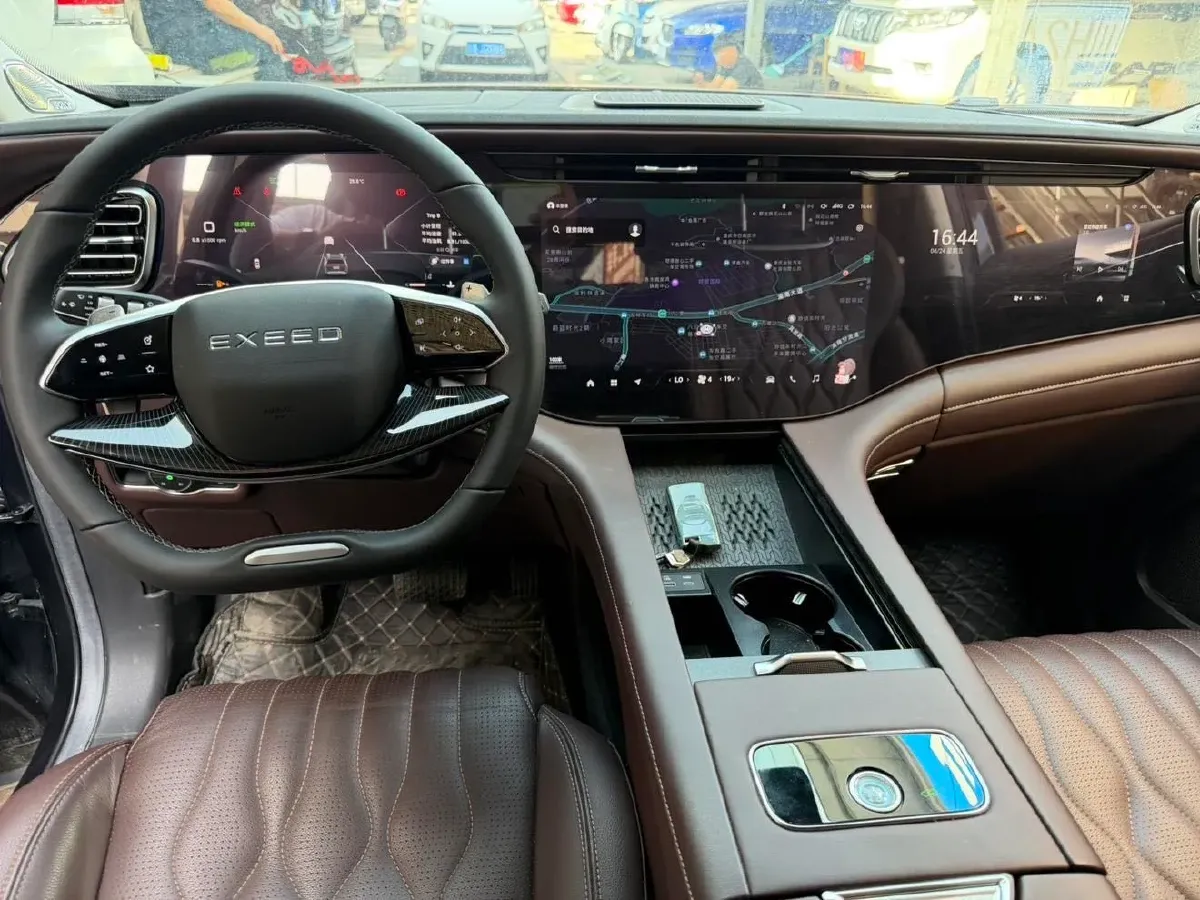 2023 Exceed VX 2.0T 261HP L4 8AT,autocango,china used car exporter,china ev exporter,chinese used car exporter,chinese used ev exporter