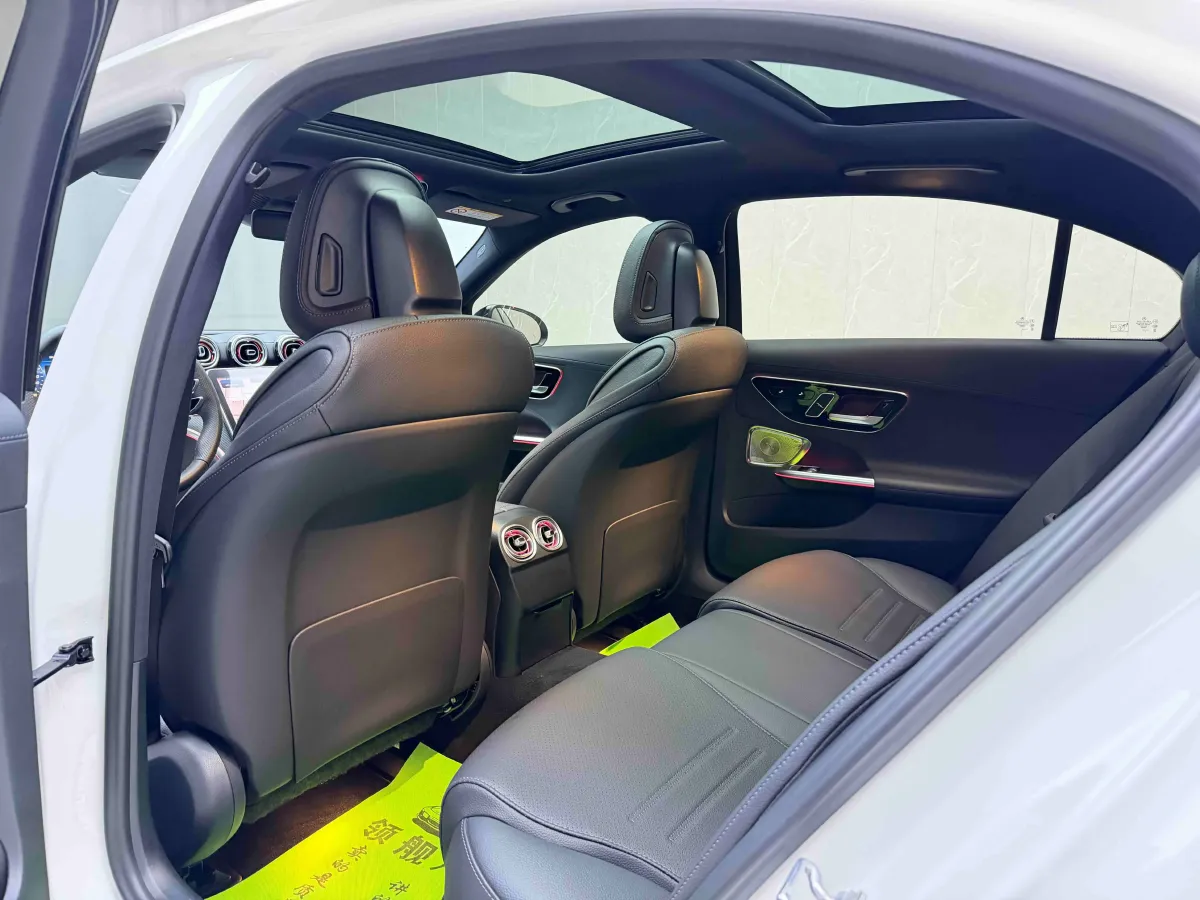 2023 Mercedes-Benz C Class 1.5T 204HP L4 9AT,autocango,china used car exporter,china ev exporter,chinese used car exporter,chinese used ev exporter