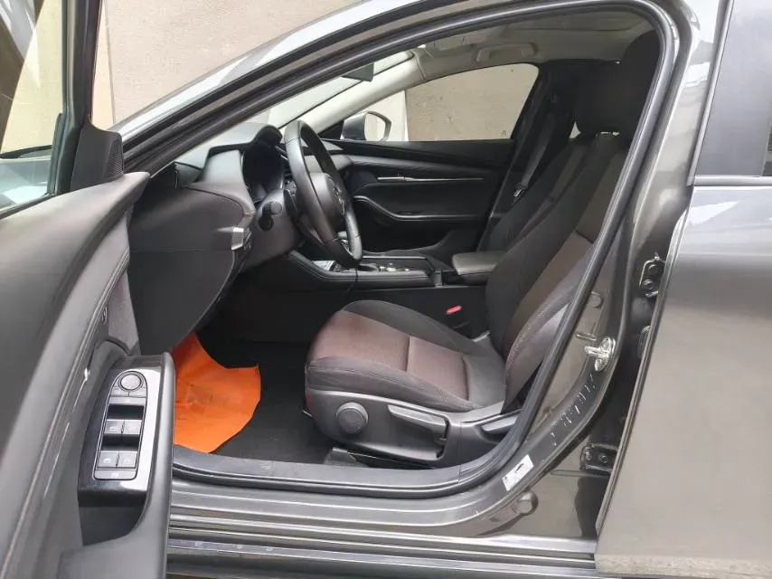 2021 Mazda 3 Axela 2.0L 158HP L4 6AT,autocango,china used car exporter,china ev exporter,chinese used car exporter,chinese used ev exporter