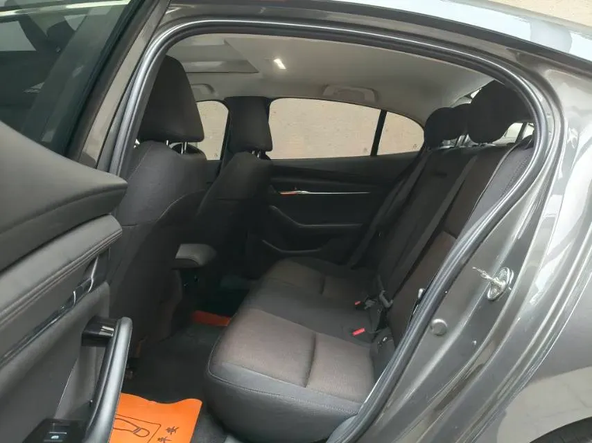 2021 Mazda 3 Axela 2.0L 158HP L4 6AT,autocango,china used car exporter,china ev exporter,chinese used car exporter,chinese used ev exporter