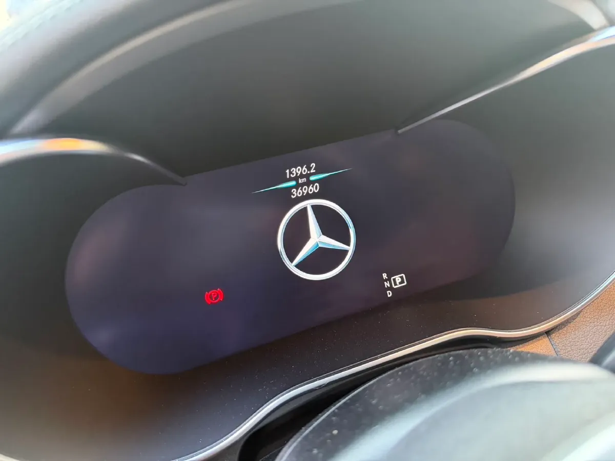 2020 Mercedes-Benz GLC Coupe 2.0T 258HP L4 9AT,autocango,china used car exporter,china ev exporter,chinese used car exporter,chinese used ev exporter