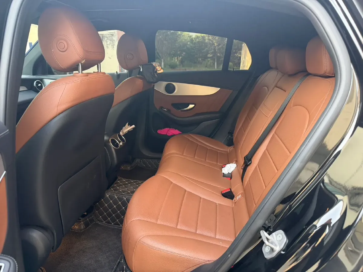 2020 Mercedes-Benz GLC Coupe 2.0T 258HP L4 9AT,autocango,china used car exporter,china ev exporter,chinese used car exporter,chinese used ev exporter