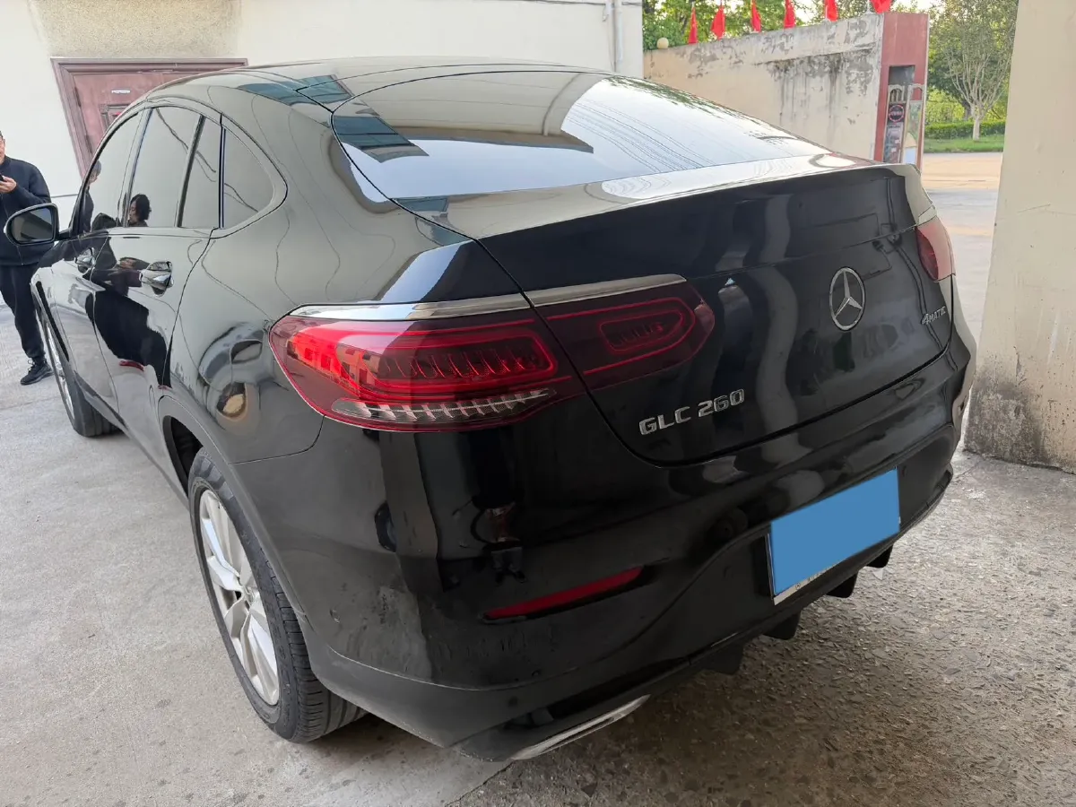 2020 Mercedes-Benz GLC Coupe 2.0T 258HP L4 9AT,autocango,china used car exporter,china ev exporter,chinese used car exporter,chinese used ev exporter