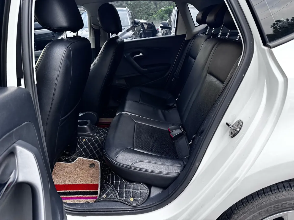 2016 Volkswagen Polo 1.6L 110HP L4 6AT,autocango,china used car exporter,china ev exporter,chinese used car exporter,chinese used ev exporter