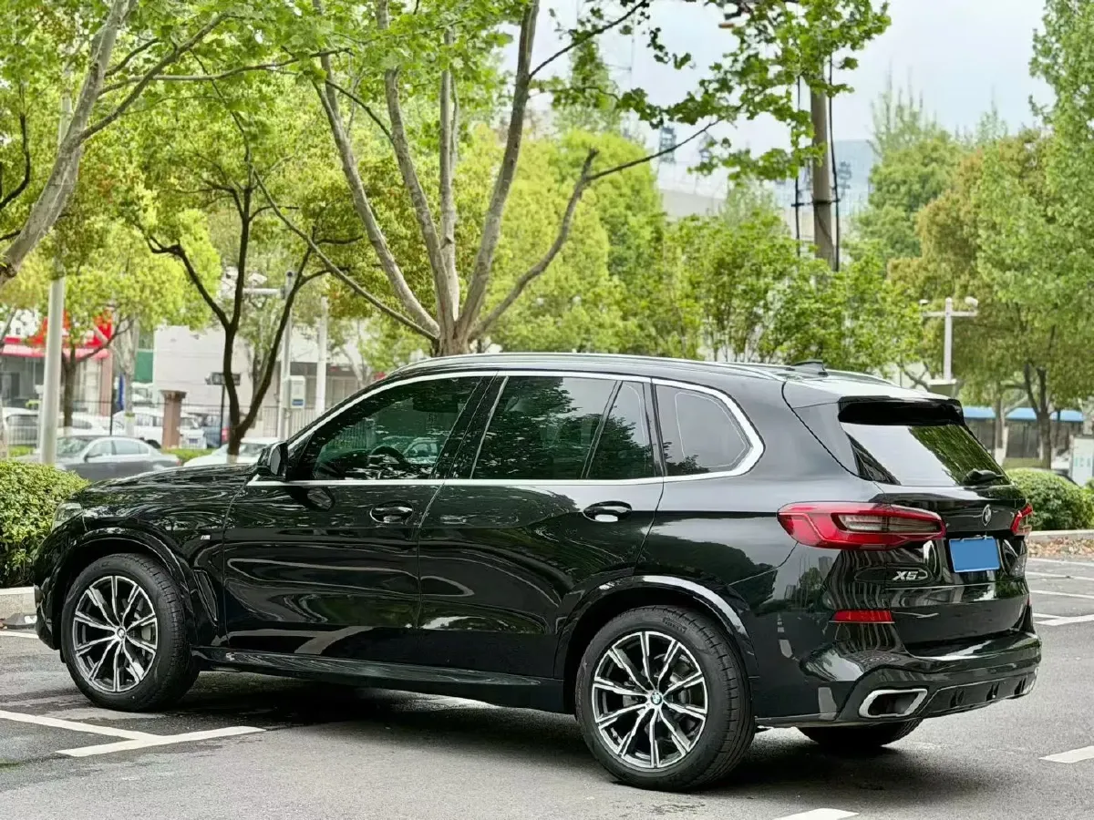 2021 BMW X5 3.0T 340HP L6 8AT,autocango,china used car exporter,china ev exporter,chinese used car exporter,chinese used ev exporter