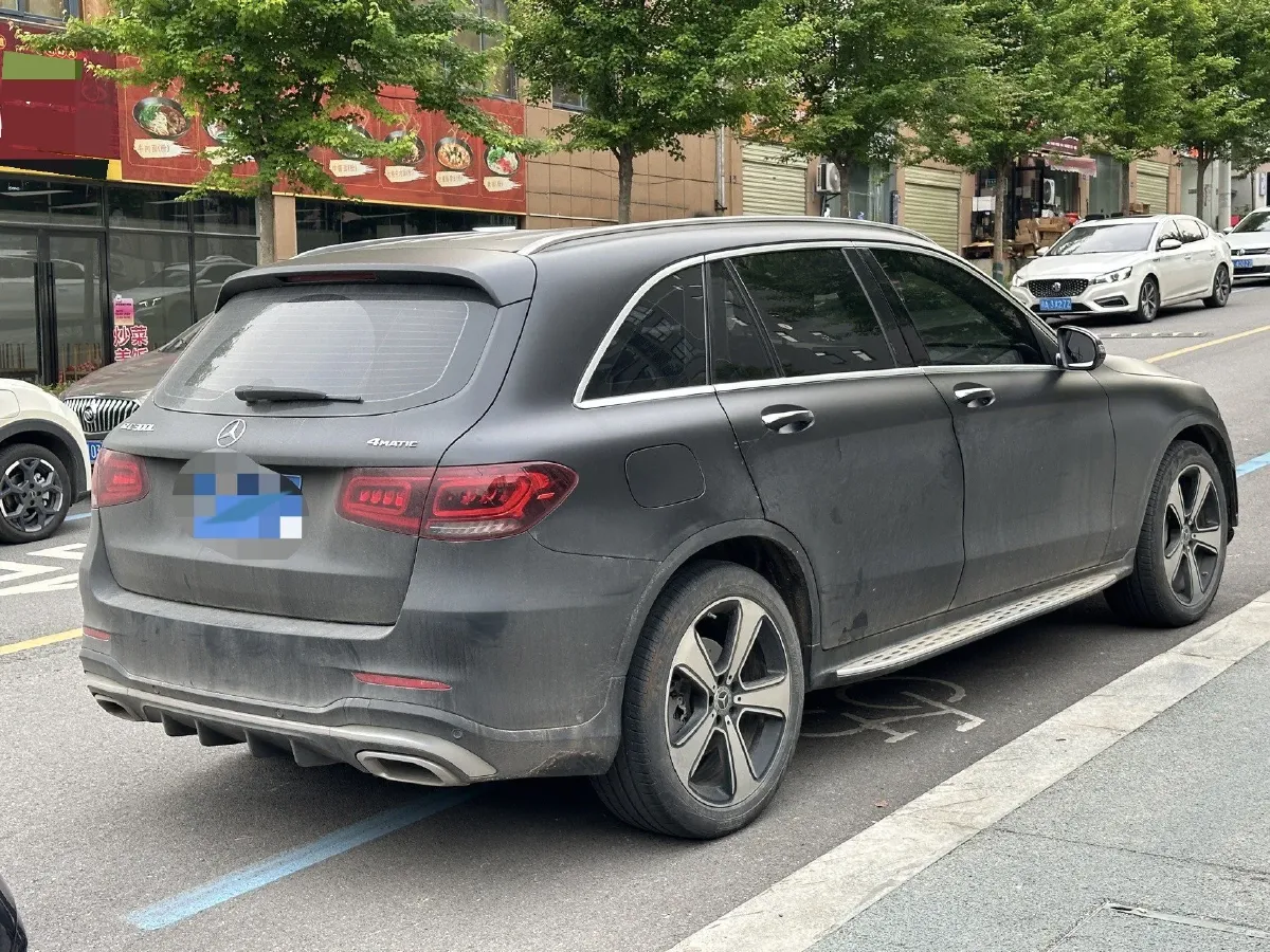 2022 Mercedes-Benz GLC Class 2.0T 258HP L4 9AT,autocango,china used car exporter,china ev exporter,chinese used car exporter,chinese used ev exporter