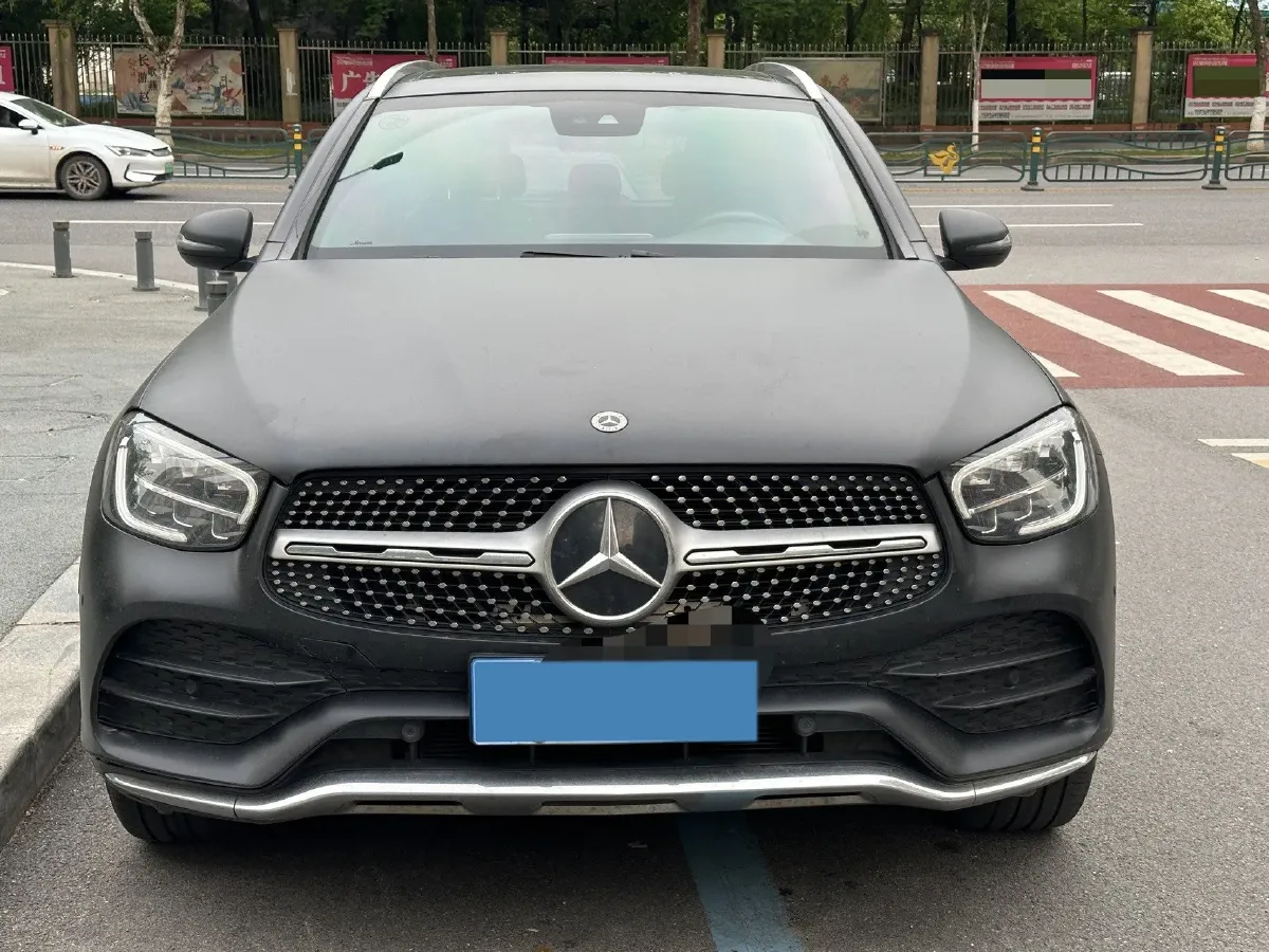 2022 Mercedes-Benz GLC Class 2.0T 258HP L4 9AT,autocango,china used car exporter,china ev exporter,chinese used car exporter,chinese used ev exporter