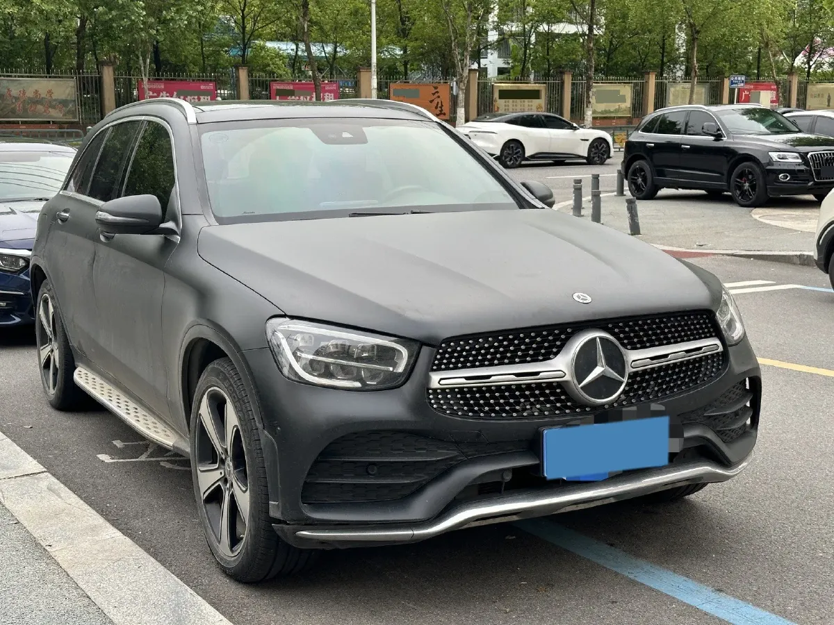 2022 Mercedes-Benz GLC Class 2.0T 258HP L4 9AT,autocango,china used car exporter,china ev exporter,chinese used car exporter,chinese used ev exporter