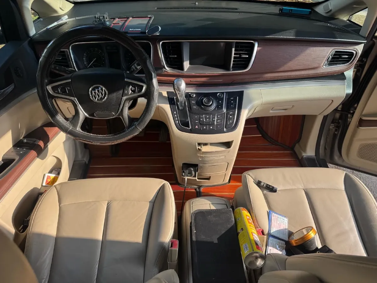 2018 Buick GL8 2.0T 260HP L4 6AT,autocango,china used car exporter,china ev exporter,chinese used car exporter,chinese used ev exporter