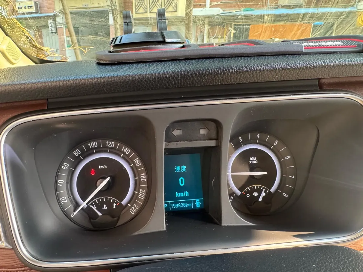 2018 Buick GL8 2.0T 260HP L4 6AT,autocango,china used car exporter,china ev exporter,chinese used car exporter,chinese used ev exporter