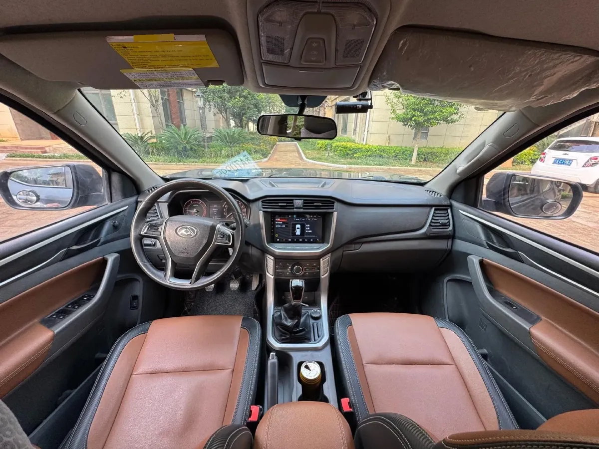 2020 MAXUS T70 2.0T 163HP L4 6MT,autocango,china used car exporter,china ev exporter,chinese used car exporter,chinese used ev exporter