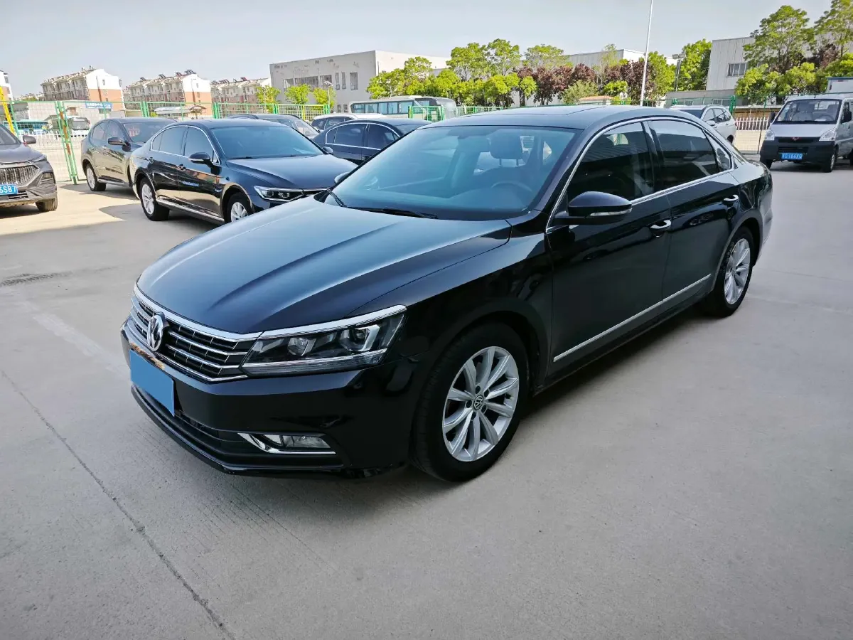 2017 Volkswagen Passat 1.8T 180HP L4 7DCT,autocango,china used car exporter,china ev exporter,chinese used car exporter,chinese used ev exporter