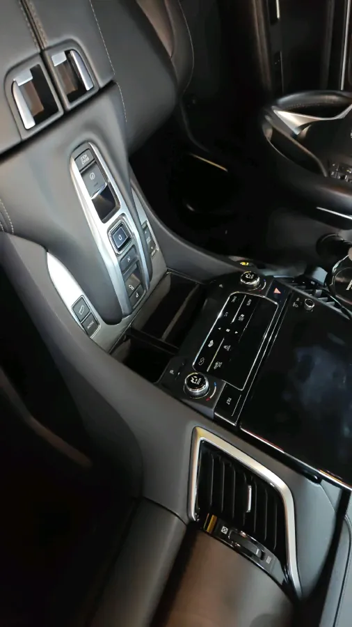 2020 Honda Avancier 2.0T 272HP L4 9AT,autocango,china used car exporter,china ev exporter,chinese used car exporter,chinese used ev exporter