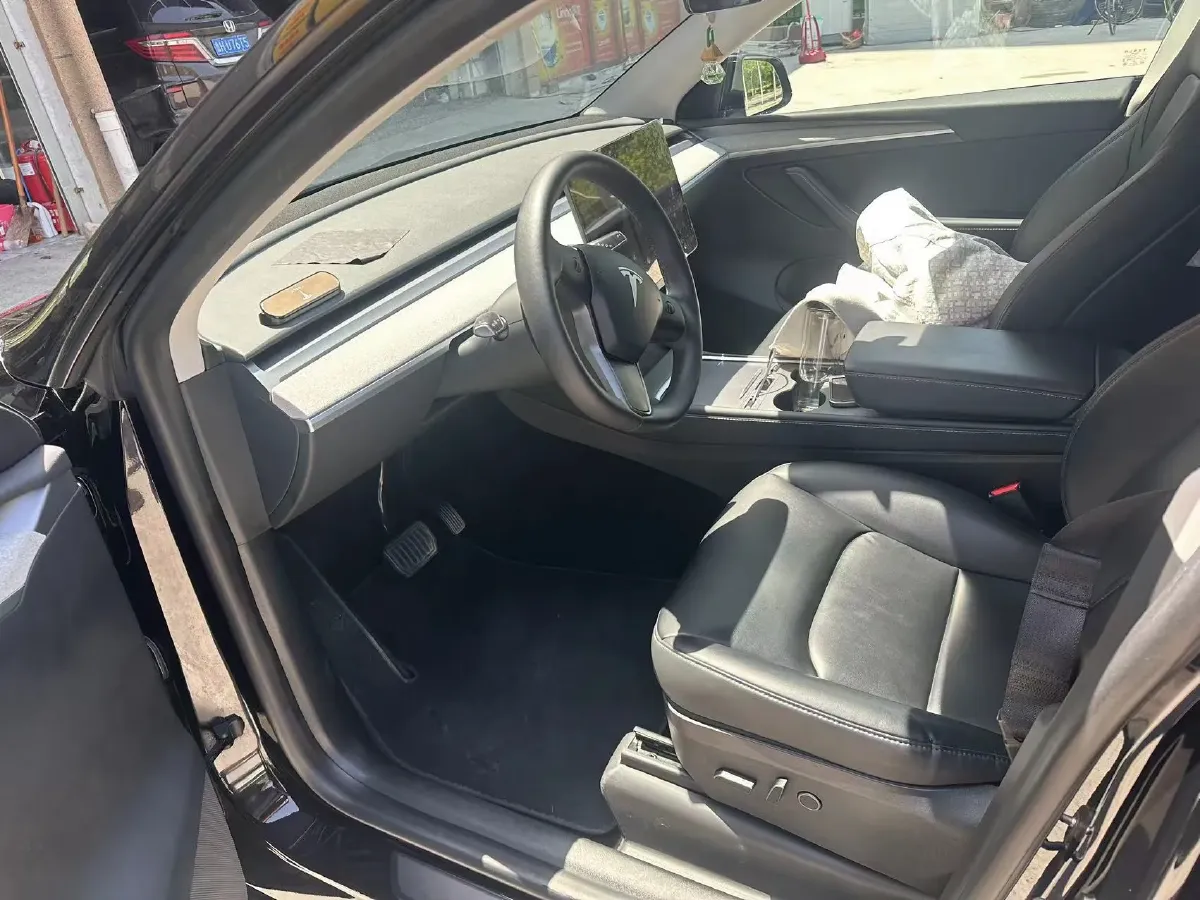 2023 Tesla Model Y BEV 78.4KWH,autocango,china used car exporter,china ev exporter,chinese used car exporter,chinese used ev exporter