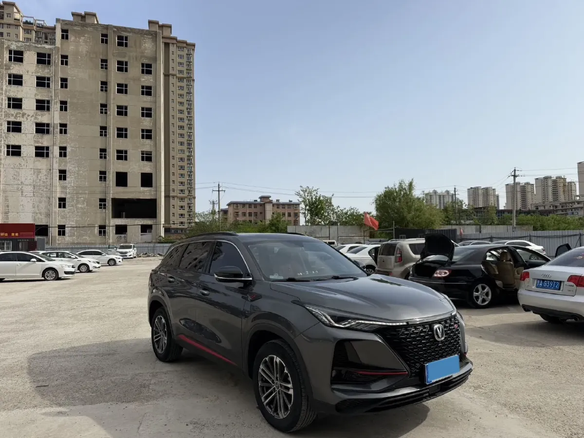 2021 ChangAn CS75 Plus 1.5T 178HP L4 6AT,autocango,china used car exporter,china ev exporter,chinese used car exporter,chinese used ev exporter