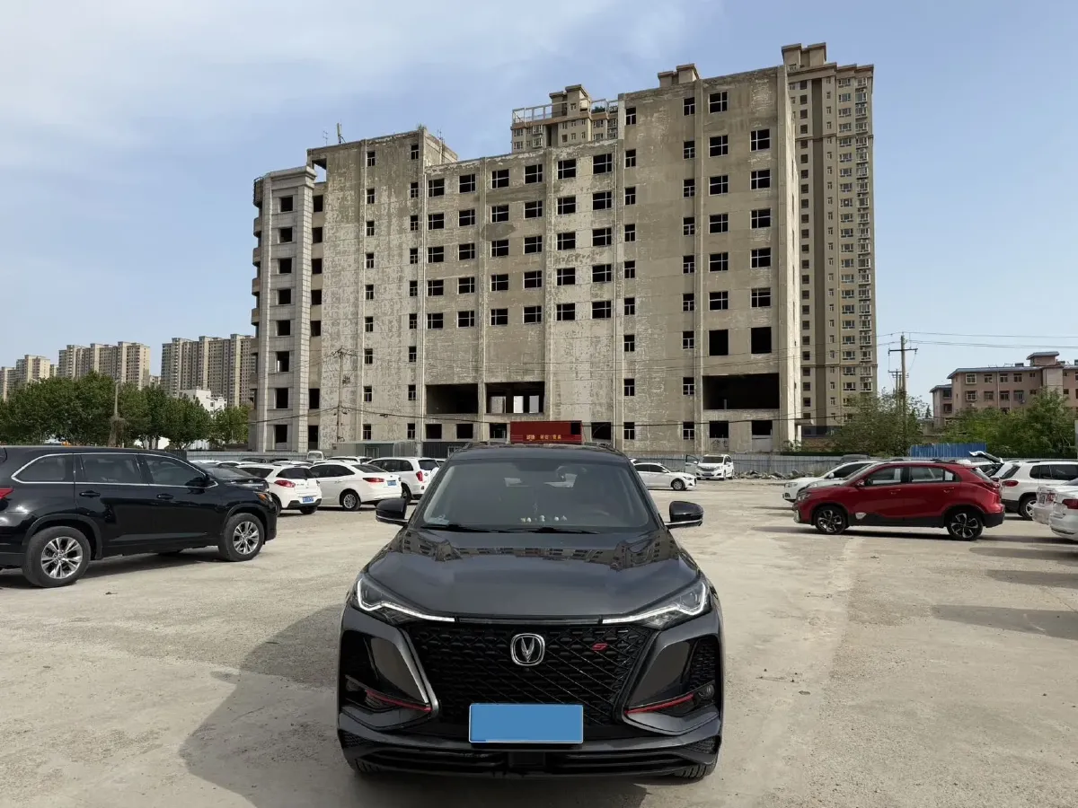 2021 ChangAn CS75 Plus 1.5T 178HP L4 6AT,autocango,china used car exporter,china ev exporter,chinese used car exporter,chinese used ev exporter