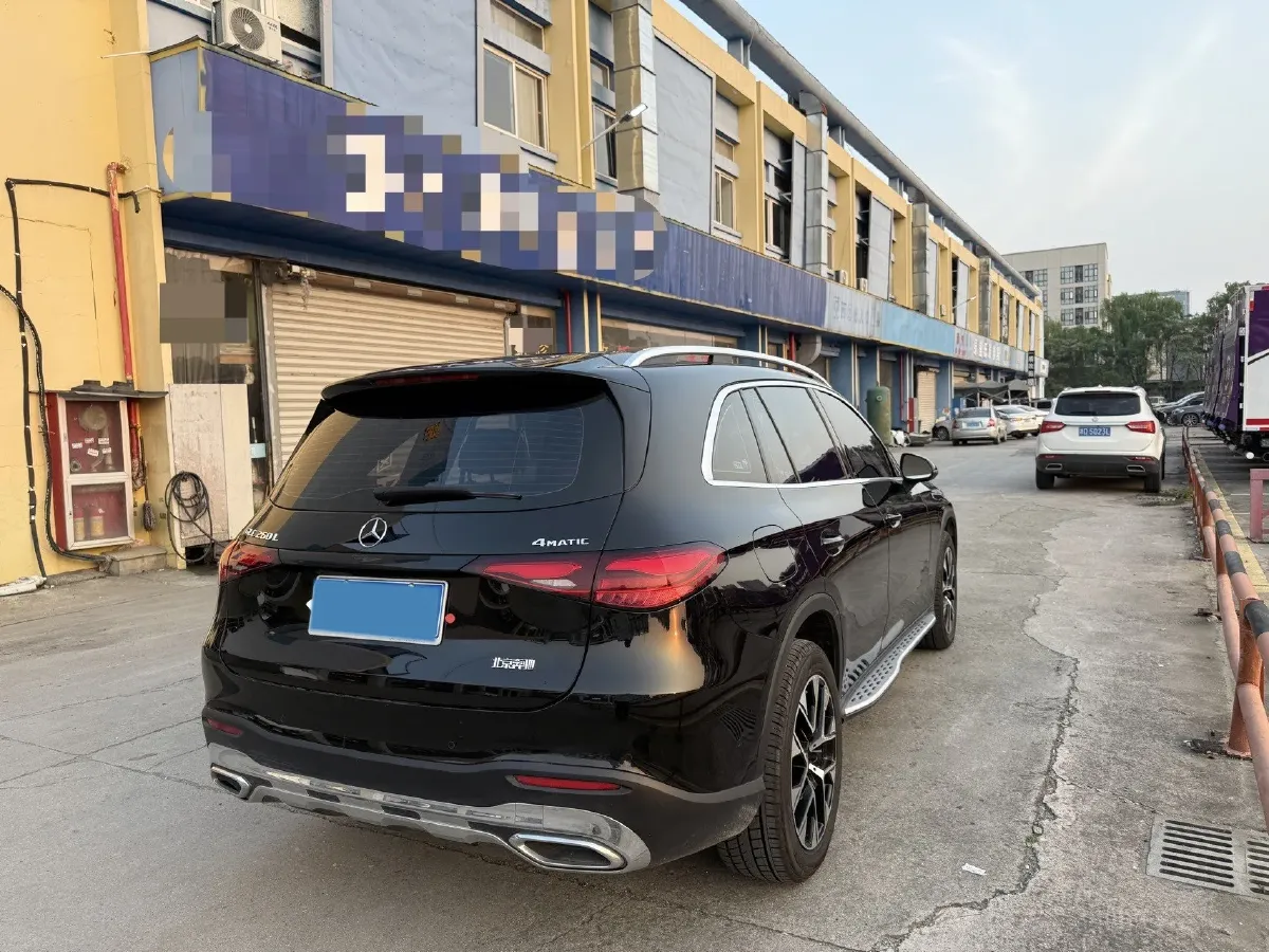 2025 Mercedes-Benz GLC Class 2.0T 204HP L4 9AT,autocango,china used car exporter,china ev exporter,chinese used car exporter,chinese used ev exporter