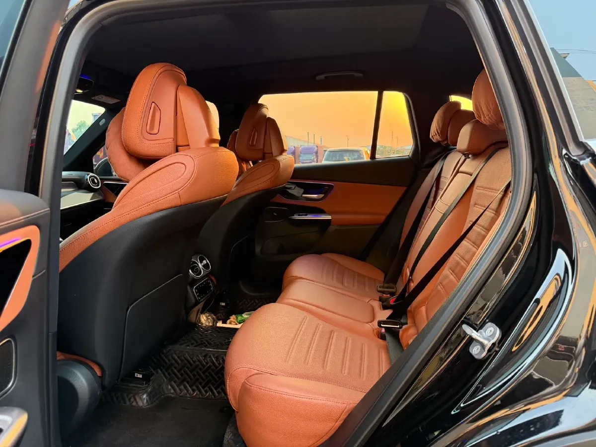 2025 Mercedes-Benz GLC Class 2.0T 204HP L4 9AT,autocango,china used car exporter,china ev exporter,chinese used car exporter,chinese used ev exporter