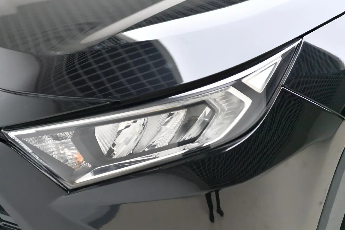 2021 Toyota RAV4 2.0L 171HP L4 CVT,autocango,china used car exporter,china ev exporter,chinese used car exporter,chinese used ev exporter