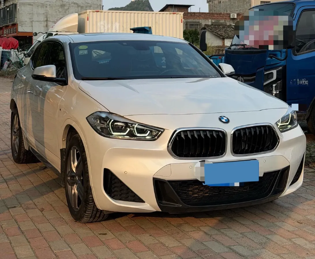 2021 BMW X2 2.0T 192HP L4 7DCT,autocango,china used car exporter,china ev exporter,chinese used car exporter,chinese used ev exporter