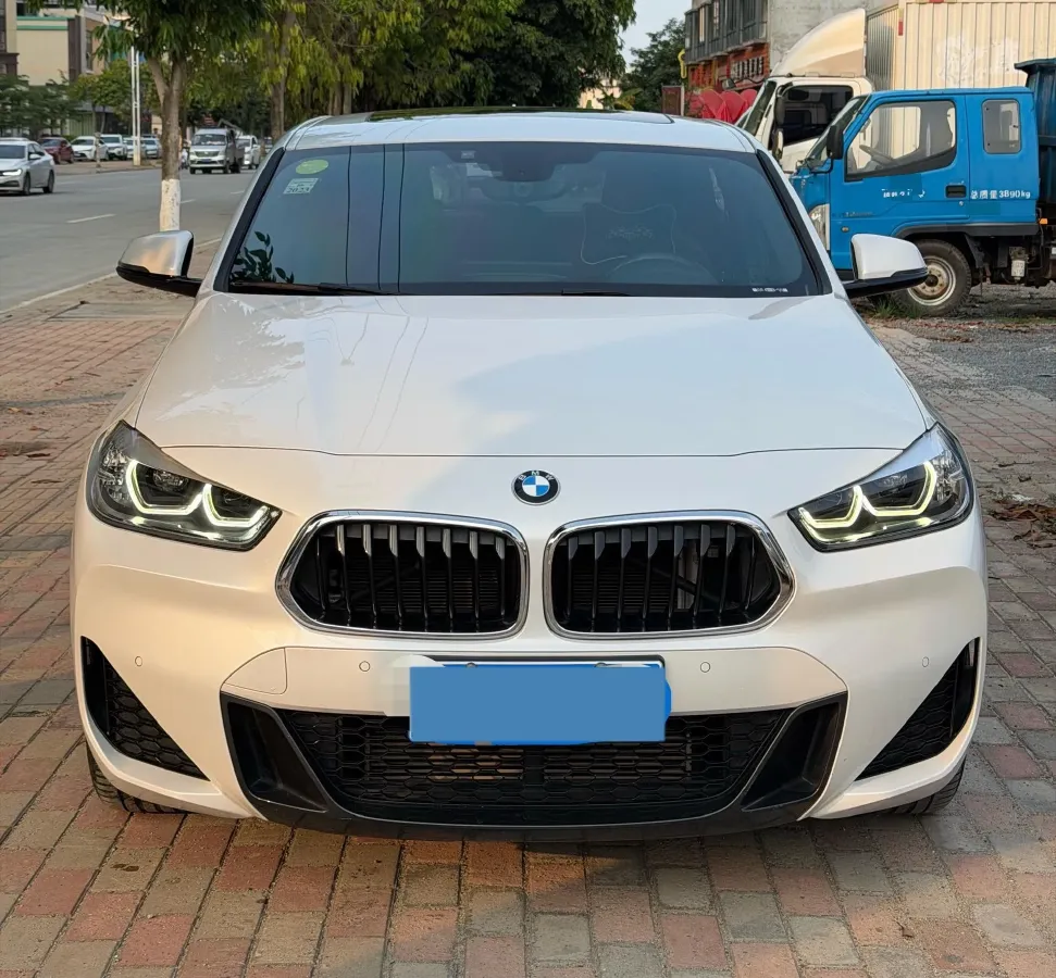 2021 BMW X2 2.0T 192HP L4 7DCT,autocango,china used car exporter,china ev exporter,chinese used car exporter,chinese used ev exporter