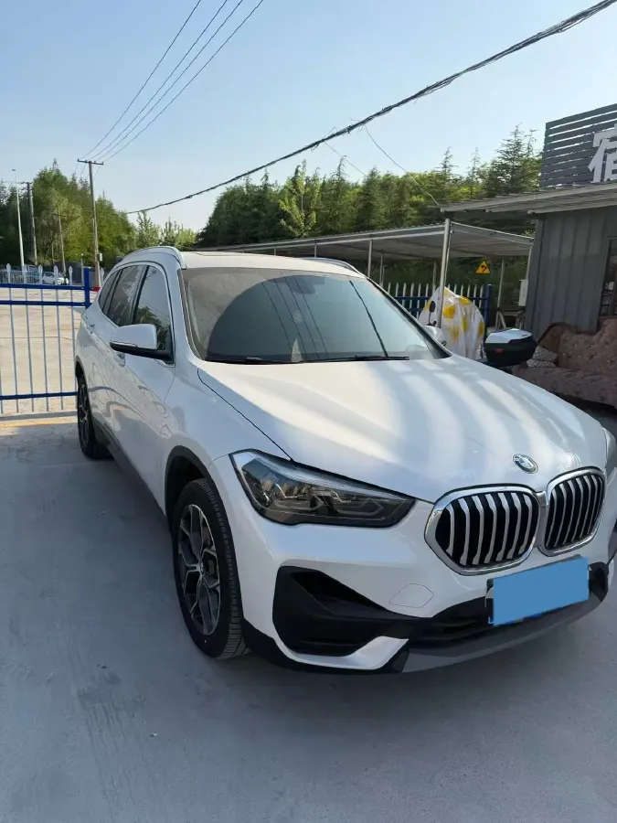 2021 BMW X1 2.0T 192HP L4 7DCT,autocango,china used car exporter,china ev exporter,chinese used car exporter,chinese used ev exporter