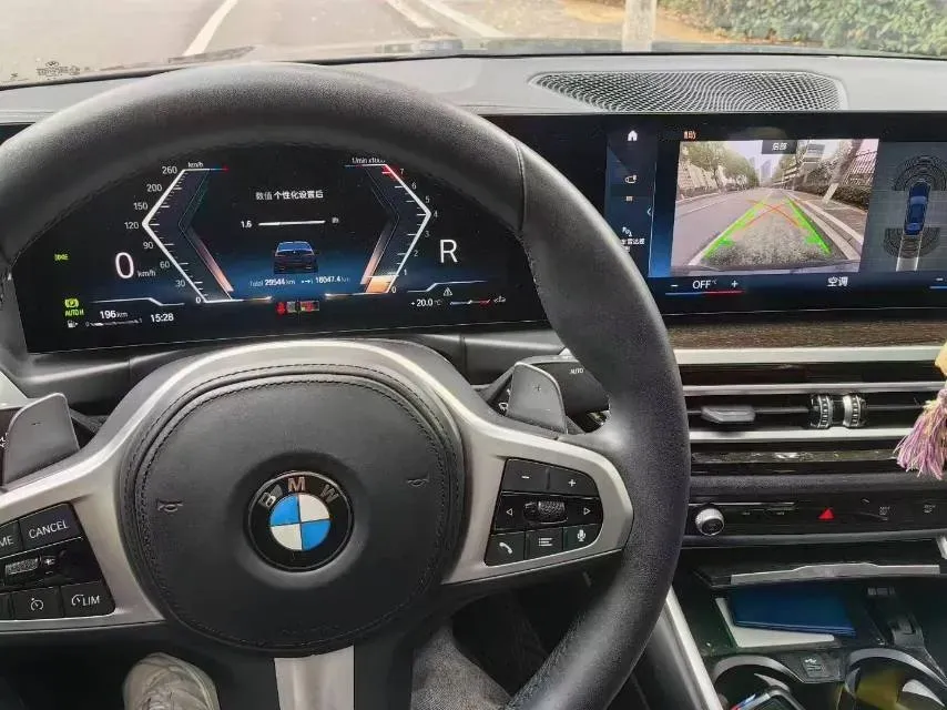 2023 BMW 3 Series 2.0T 184HP L4 8AT,autocango,china used car exporter,china ev exporter,chinese used car exporter,chinese used ev exporter