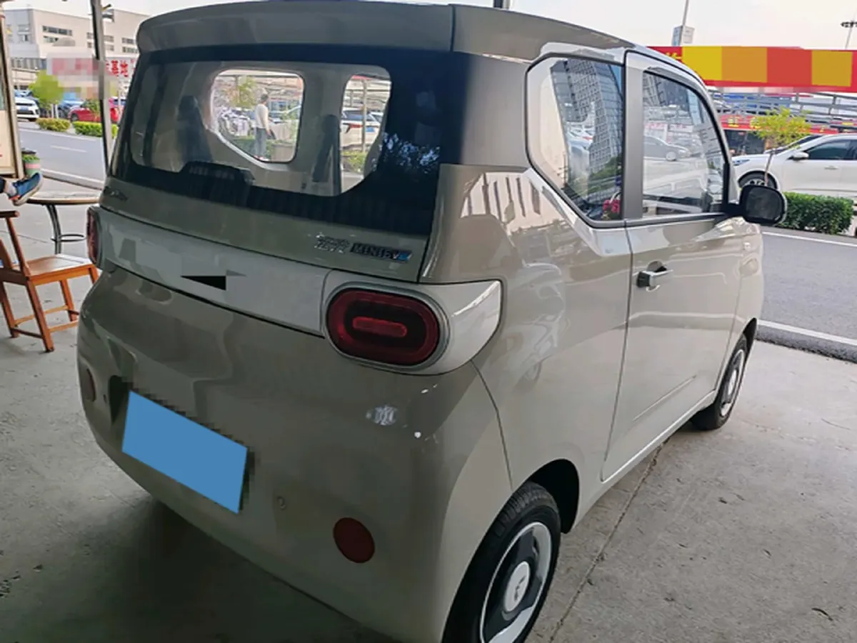2024 WuLing HongGuang MINI EV BEV 17.3KWH,autocango,china used car exporter,china ev exporter,chinese used car exporter,chinese used ev exporter